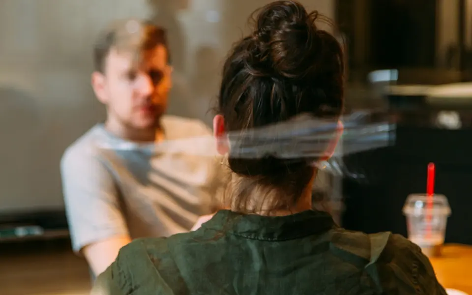 A founder in a one-to-one session, talking a decision through